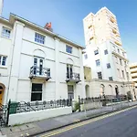 Chocolate Box - Central- By Brighton Holiday Lets