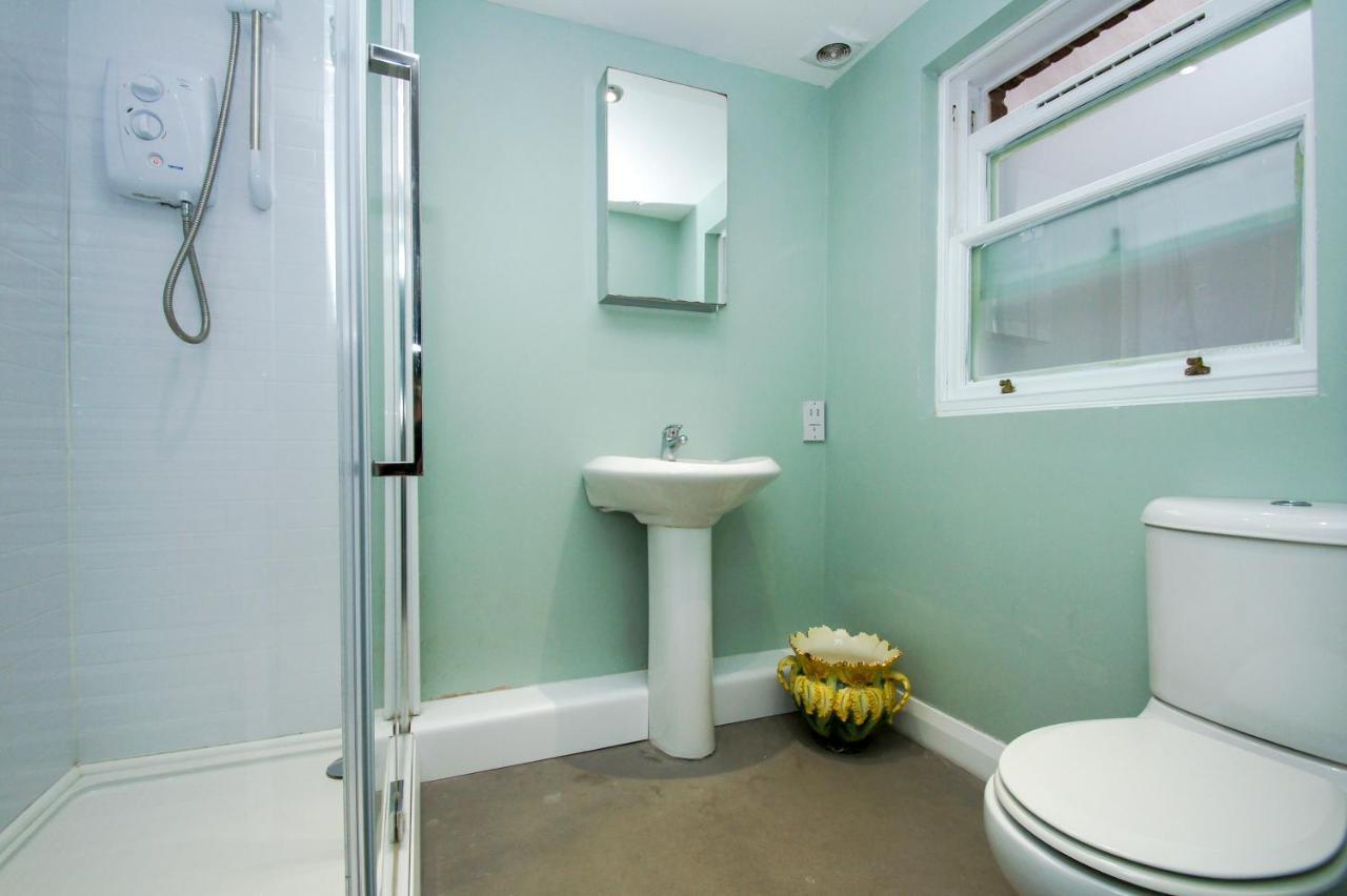 Chocolate Box - Central- By Brighton Holiday Lets Holiday home *